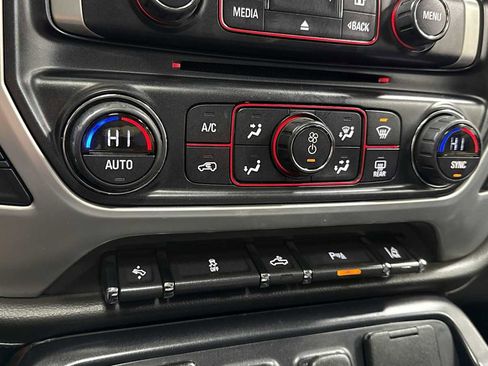 Used 2015 GMC Sierra 1500 SLT w/ SLT Crew Cab Value Package image 21