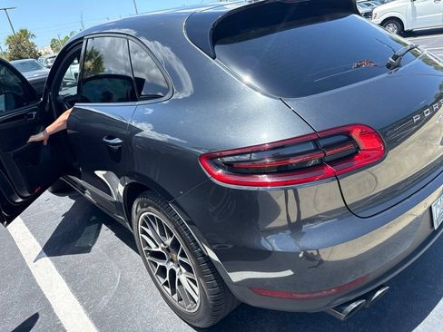 Used 2018 Porsche Macan Sport Edition AWD/4WD image 9