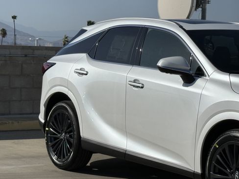 New 2026 Lexus RX 350 FWD image 5