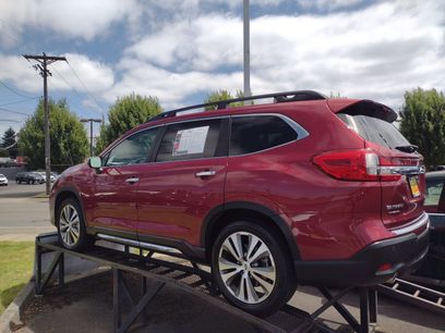 Used 2024 Subaru Ascent Premium w/ Convenience Package