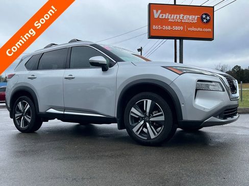 Used 2022 Nissan Rogue SL w/ SL Premium Package image 1