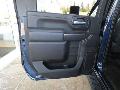 Used 2021 GMC Sierra 2500 AT4 w/ AT4 Premium Plus Package image 29