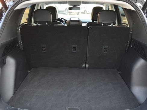 Used 2022 Ford Escape Titanium image 8