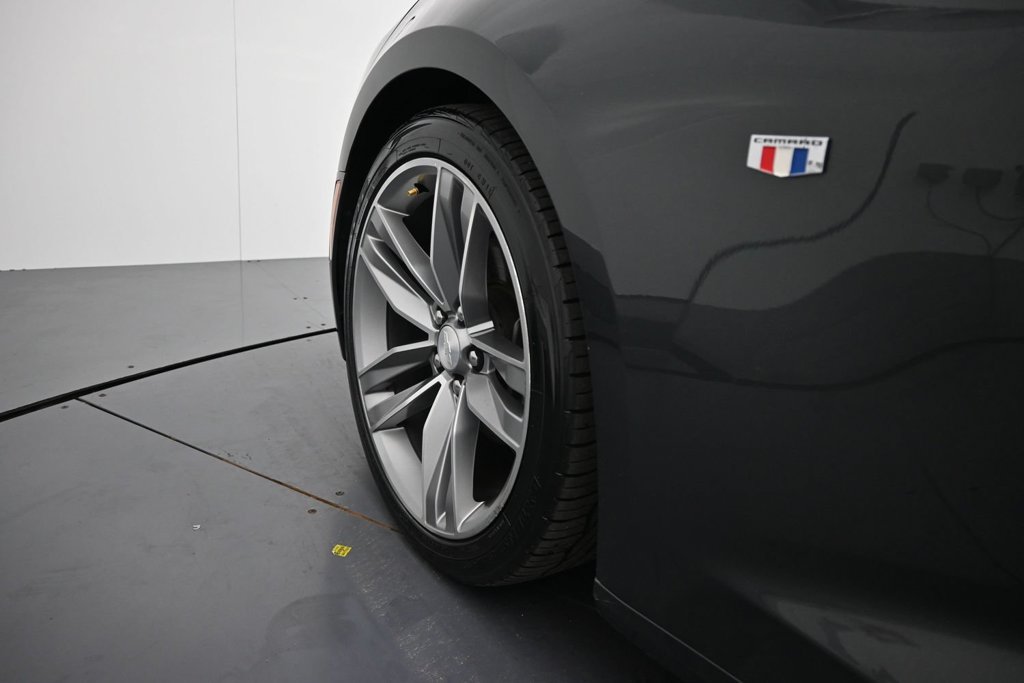 Used 2017 Chevrolet Camaro LT w/ RS Package RWD image 12