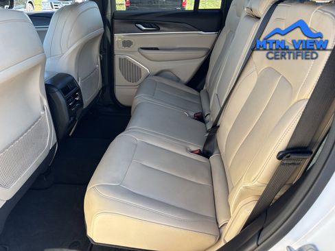 Used 2023 Jeep Grand Cherokee 4WD 4xe image 20