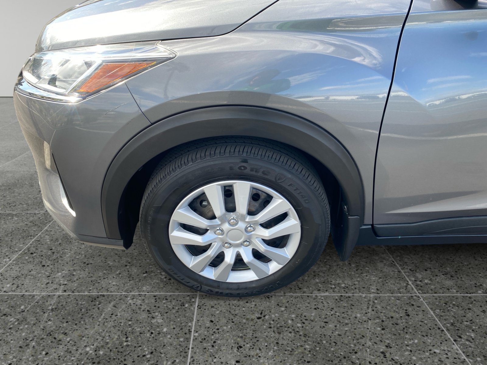Used 2021 Nissan Kicks S FWD image 14