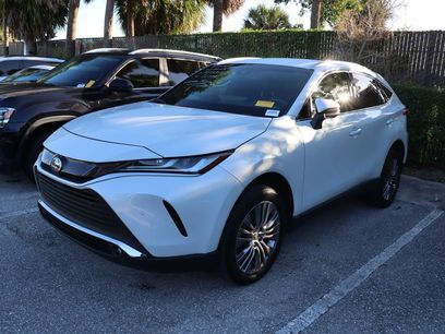 Used 2023 Toyota Venza XLE