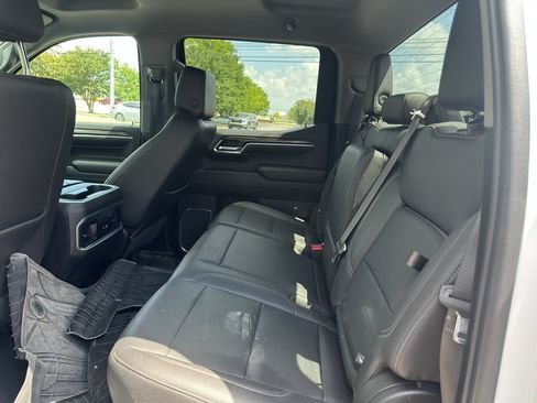 Used 2023 Chevrolet Silverado 1500 LTZ AWD/4WD image 14