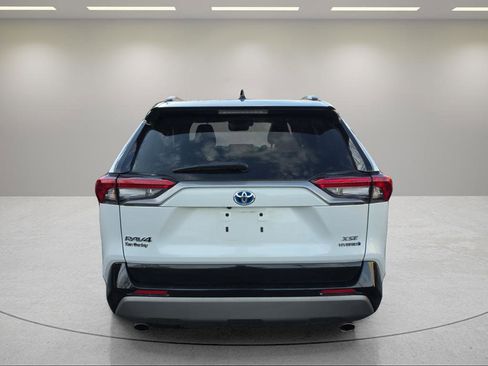 Used 2023 Toyota RAV4 XSE image 6