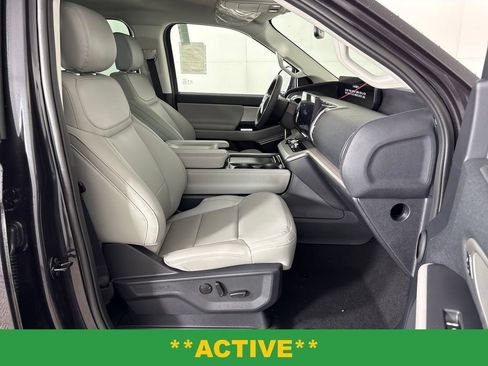 New 2026 Ford Expedition Max Active RWD image 5