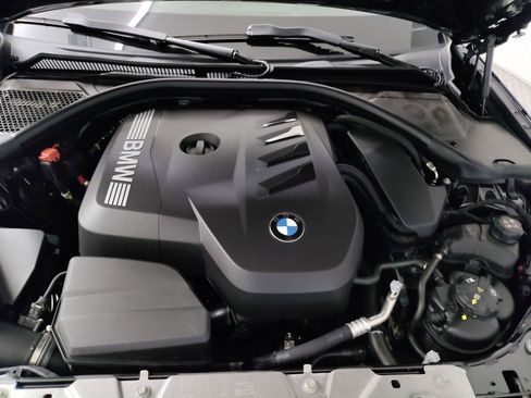 Used 2025 BMW 330i Sedan w/ Convenience Package image 29