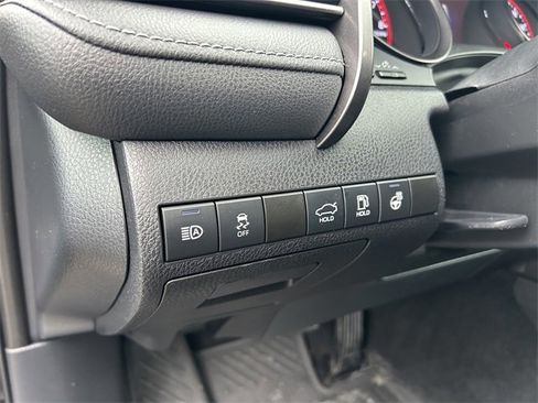 Used 2022 Toyota Camry XSE image 21