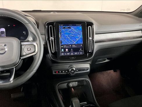 Used 2023 Volvo C40 P8 Recharge Plus AWD/4WD image 5