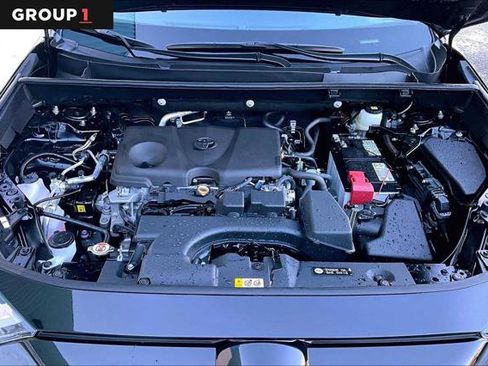 Certified 2025 Toyota RAV4 LE image 29