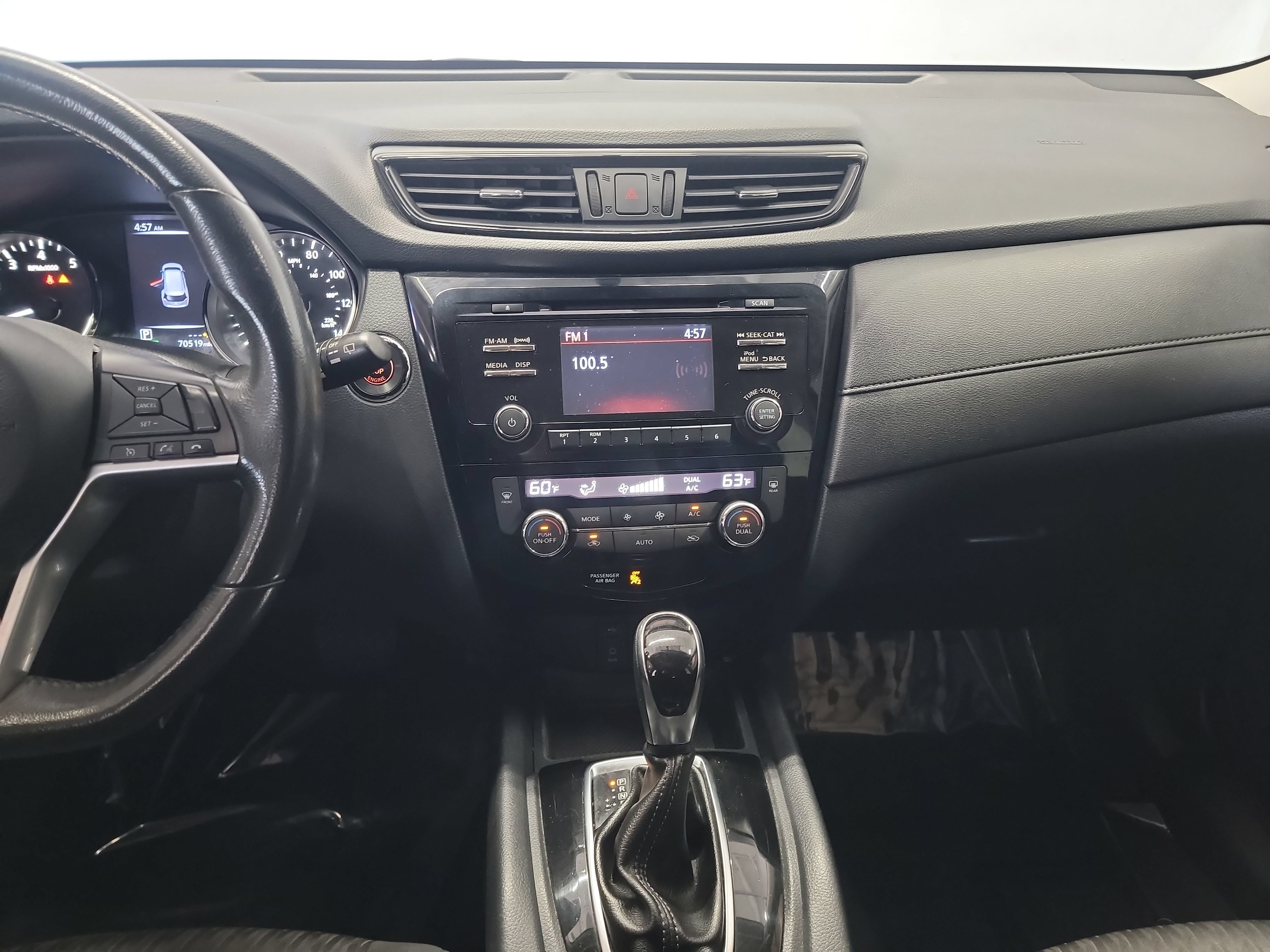 Used 2017 Nissan Rogue SV AWD/4WD image 20