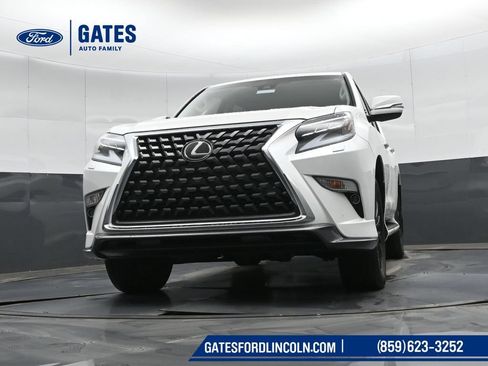 Used 2023 Lexus GX 460 Premium AWD/4WD image 47