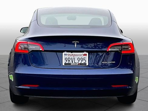 Used 2022 Tesla Model 3 Long Range image 4