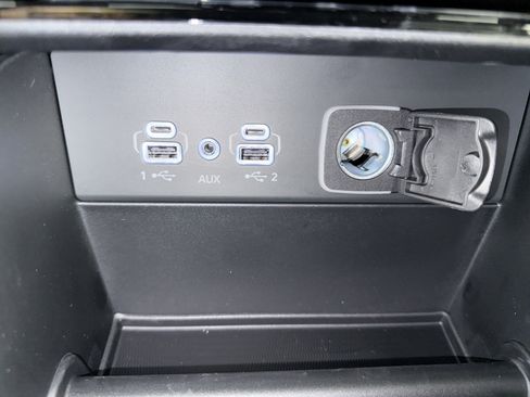 New 2025 Jeep Grand Cherokee Limited image 23