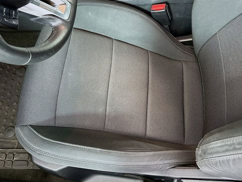 Used 2017 Ford Mustang Coupe RWD image 19