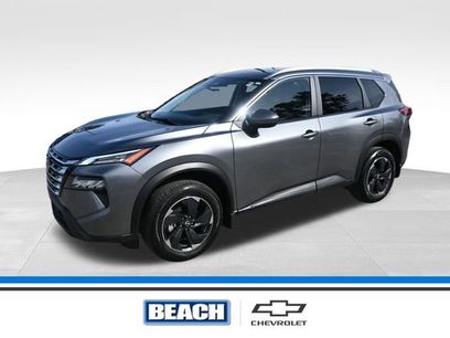 Used 2024 Nissan Rogue SV w/ SV Premium Package