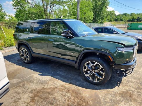 Used 2026 Rivian R1S Adventure AWD/4WD image 1