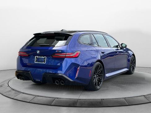 New 2027 BMW M5 Touring AWD/4WD image 7