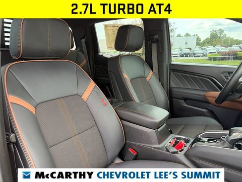 Used 2025 GMC Canyon AT4 AWD/4WD image 27