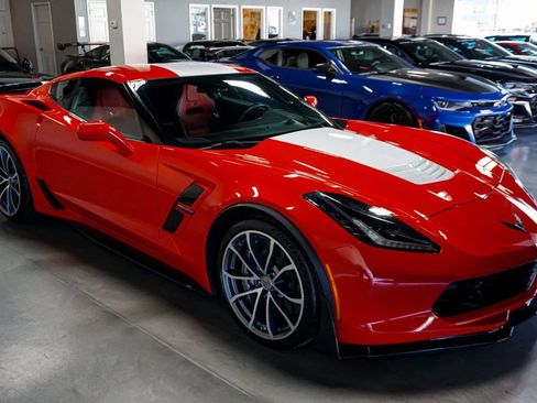 Used 2017 Chevrolet Corvette Grand Sport w/ Z07 Performance Package image 4
