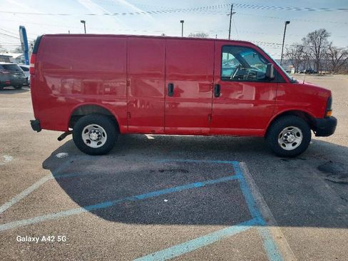 Used 2013 Chevrolet Express 2500 RWD image 5