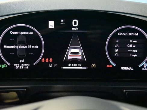 Certified 2025 Porsche Cayenne image 21