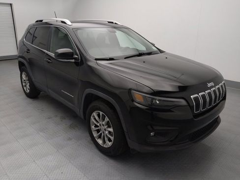 Used 2019 Jeep Cherokee Latitude Plus w/ Cold Weather Group image 13
