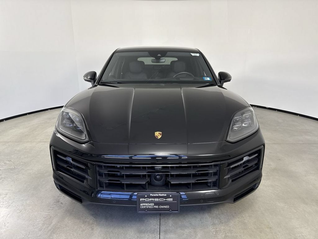 Certified 2024 Porsche Cayenne Coupe AWD/4WD image 10