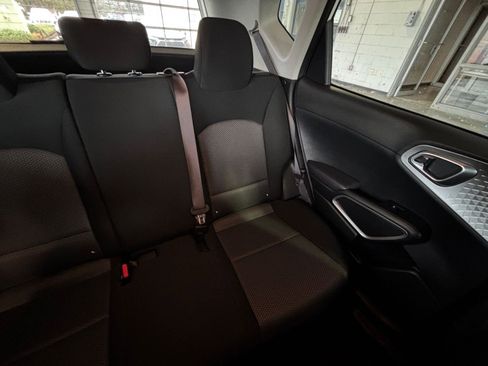 Used 2025 Kia Soul LX w/ LX Technology Package image 40