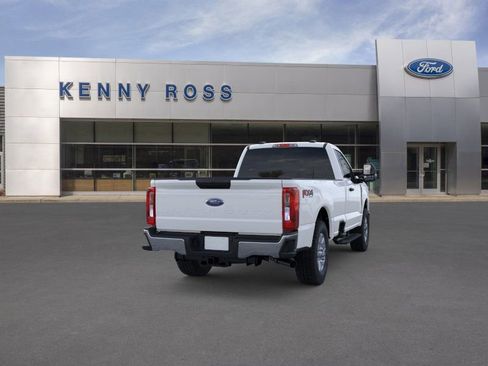 New 2025 Ford F350 XLT w/ FX4 Off-Road Package image 9