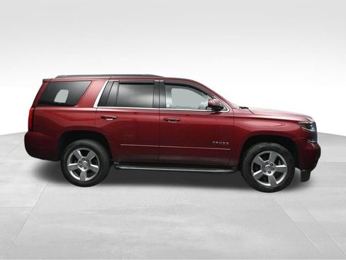 Used 2018 Chevrolet Tahoe LS w/ All-Season Package AWD/4WD image 6