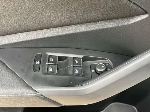 Certified 2025 Volkswagen Jetta Sport image 24