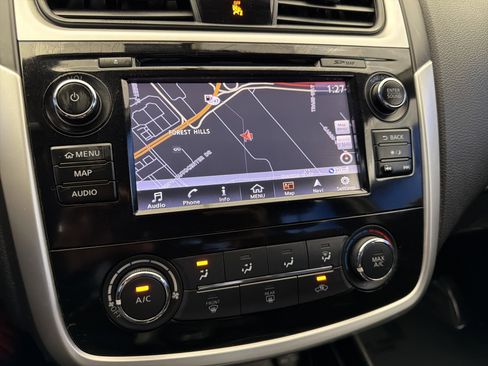 Used 2018 Nissan Altima 2.5 SR w/ SR Special Edition image 21