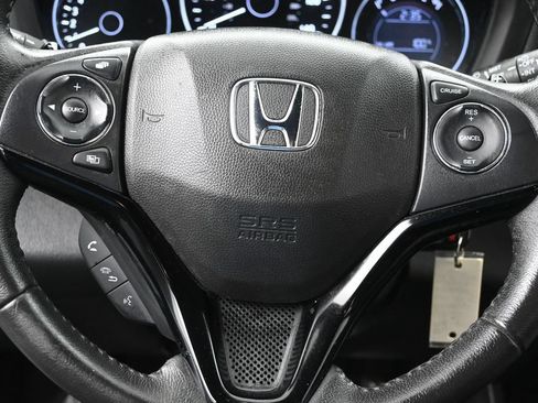 Used 2020 Honda HR-V Sport image 19