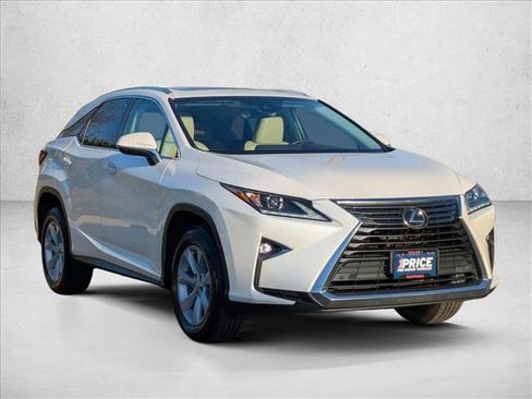 Used 2017 Lexus RX 350 AWD image 3