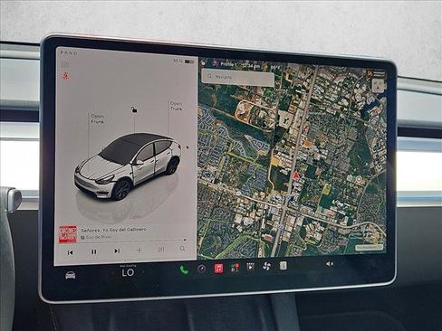 Used 2025 Tesla Model Y Long Range AWD/4WD image 13