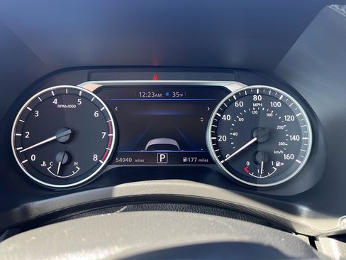 Used 2023 Nissan Sentra SV image 12