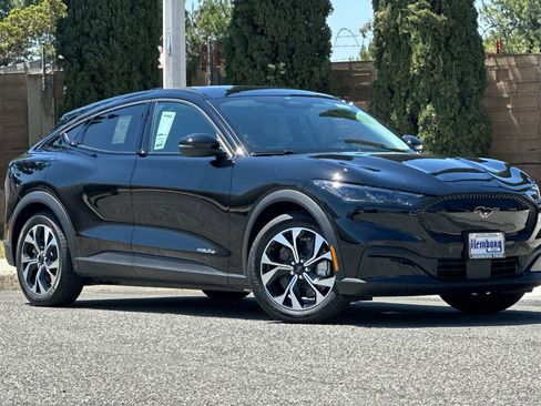 New 2026 Ford Mustang Mach-E Select RWD image 2