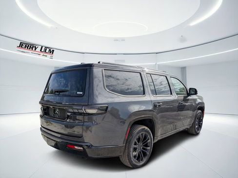 New 2026 Jeep Grand Wagoneer Summit w/ Premium Group III AWD/4WD image 3