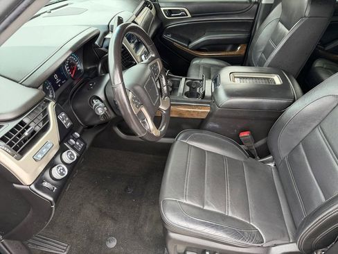 Used 2018 GMC Yukon XL Denali w/ Denali Ultimate Package image 10