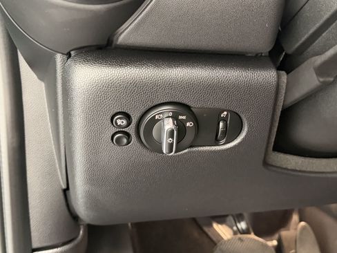 Used 2024 MINI Cooper SE FWD image 14