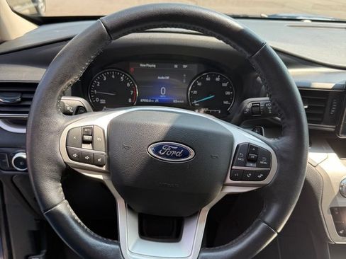 Used 2020 Ford Explorer XLT w/ Equipment Group 202A AWD/4WD image 24