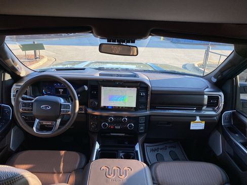 Used 2025 Ford F350 King Ranch image 17