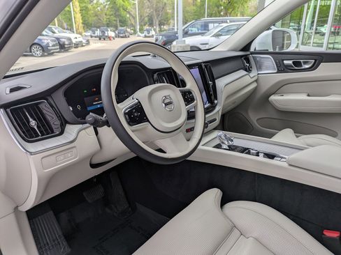 Used 2023 Volvo XC60 T8 Ultimate w/ Climate Package AWD/4WD image 14