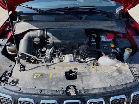 Used 2024 Jeep Compass Limited image 29