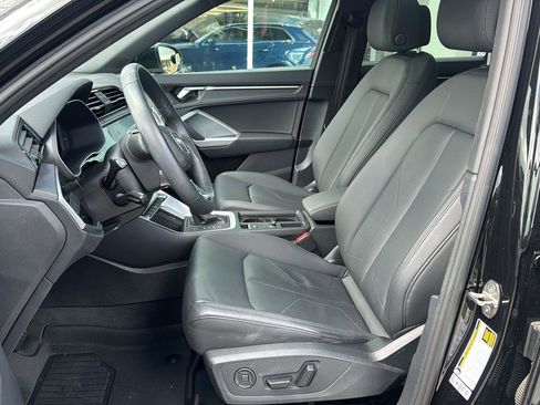 Used 2022 Audi Q3 2.0T Premium image 11